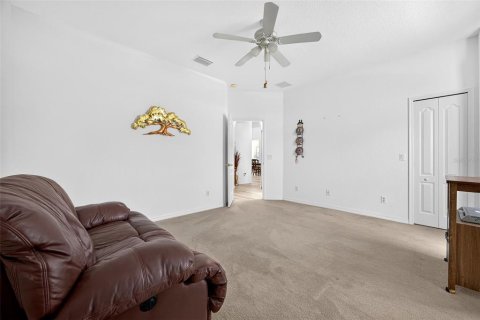Villa ou maison à vendre à Port Charlotte, Floride: 3 chambres, 194.63 m2 № 2351648 - photo 25