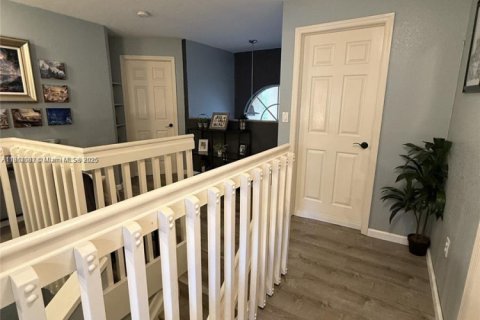 Adosado en alquiler en Davie, Florida, 4 dormitorios, 180.79 m2 № 1891324 - foto 9