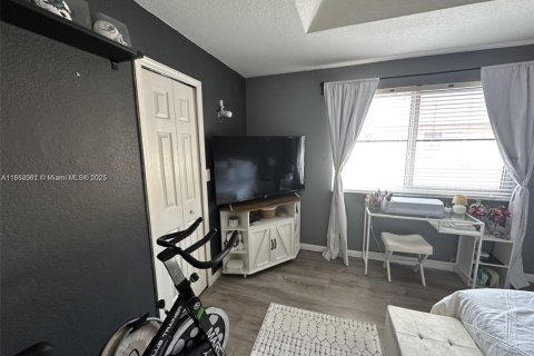 Adosado en alquiler en Davie, Florida, 4 dormitorios, 180.79 m2 № 1891324 - foto 21