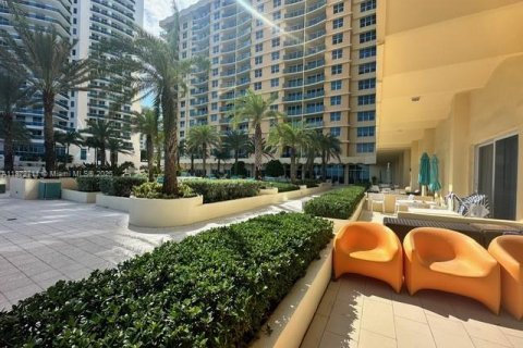 Copropriété à vendre à Hollywood, Floride: 1 chambre, 69.21 m2 № 1979784 - photo 22