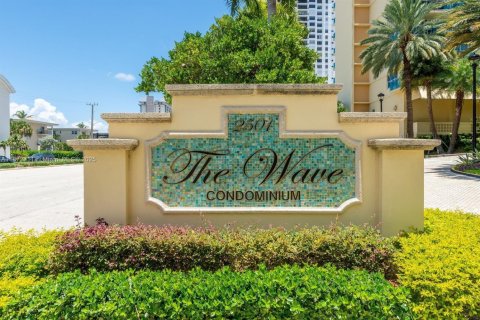 Copropriété à vendre à Hollywood, Floride: 1 chambre, 69.21 m2 № 1979784 - photo 7