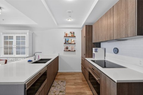Condominio en venta en Miami, Florida, 2 dormitorios, 103.96 m2 № 1872633 - foto 7