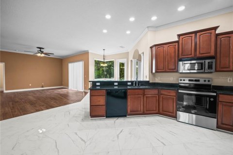 Villa ou maison à vendre à Lakeland, Floride: 4 chambres, 223.06 m2 № 1901038 - photo 6