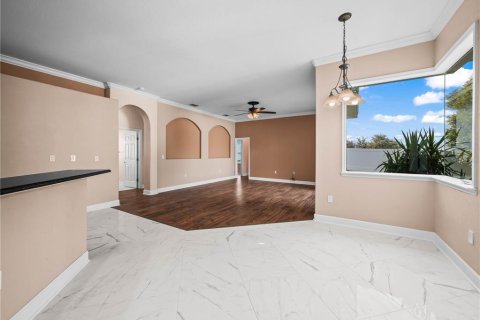 Villa ou maison à vendre à Lakeland, Floride: 4 chambres, 223.06 m2 № 1901038 - photo 10