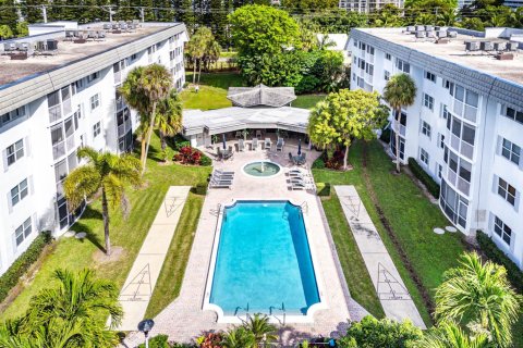Copropriété à vendre à Boca Raton, Floride: 2 chambres, 111.48 m2 № 2193017 - photo 27
