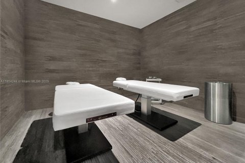 Copropriété à louer à Miami, Floride: 1 chambre, 56.58 m2 № 1872008 - photo 25