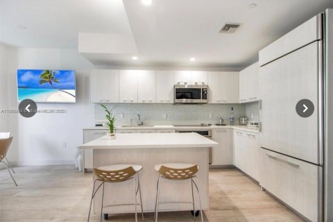 Copropriété à louer à Miami, Floride: 1 chambre, 56.58 m2 № 1872008 - photo 5