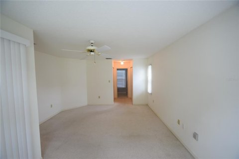 Villa ou maison à louer à Lakeland, Floride: 2 chambres, 125.23 m2 № 1912926 - photo 17
