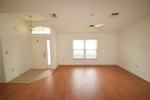 Villa ou maison à louer à Lakeland, Floride: 2 chambres, 125.23 m2 № 1912926 - photo 8