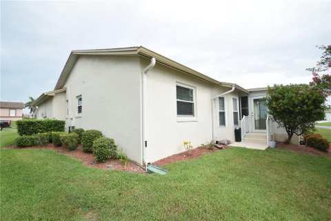 Villa ou maison à louer à Lakeland, Floride: 2 chambres, 125.23 m2 № 1912926 - photo 5