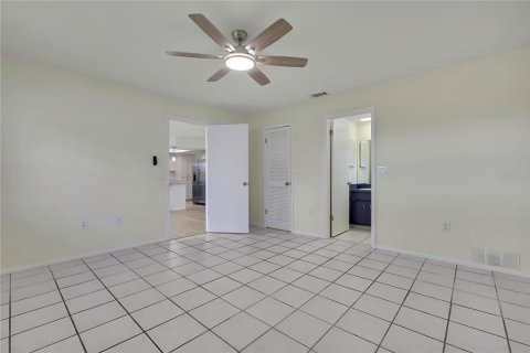 Villa ou maison à vendre à Spring Hill, Floride: 2 chambres, 139.17 m2 № 2437151 - photo 29