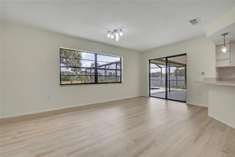 Villa ou maison à vendre à Spring Hill, Floride: 2 chambres, 139.17 m2 № 2437151 - photo 23