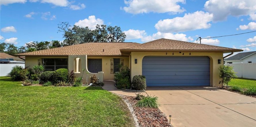 Villa ou maison à Spring Hill, Floride 2 chambres, 139.17 m2 № 2437151