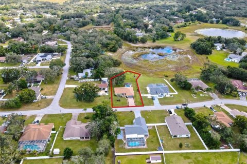 Villa ou maison à vendre à Spring Hill, Floride: 2 chambres, 139.17 m2 № 2437151 - photo 3