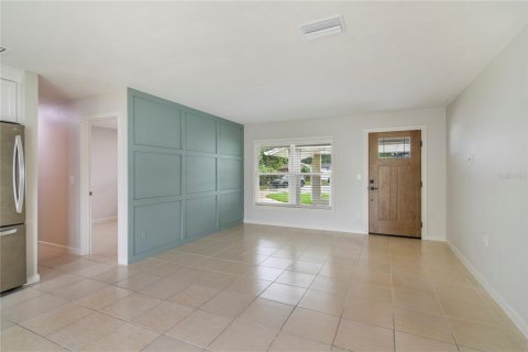 Casa en venta en Orlando, Florida, 4 dormitorios, 116.13 m2 № 1899279 - foto 8