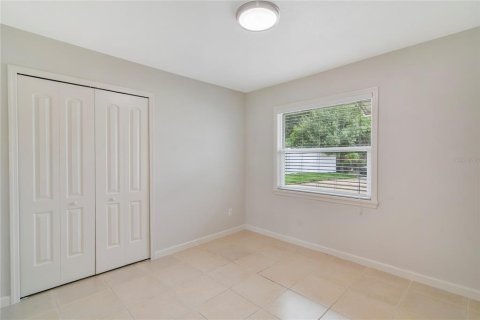 Casa en venta en Orlando, Florida, 4 dormitorios, 116.13 m2 № 1899279 - foto 14