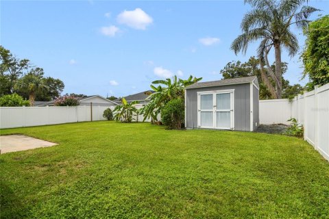 Casa en venta en Orlando, Florida, 4 dormitorios, 116.13 m2 № 1899279 - foto 11