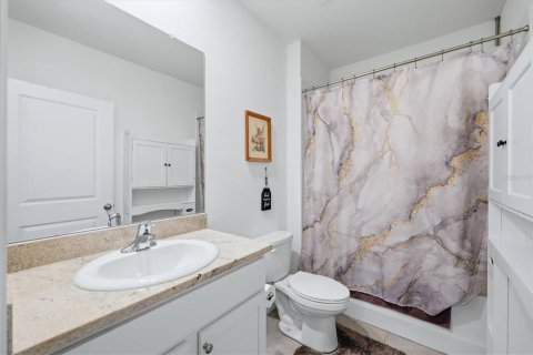House in Bradenton, Florida 4 bedrooms, 169.83 sq.m. № 2230764 - photo 15