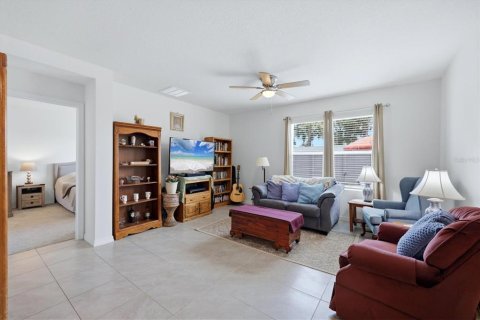 House in Bradenton, Florida 4 bedrooms, 169.83 sq.m. № 2230764 - photo 4