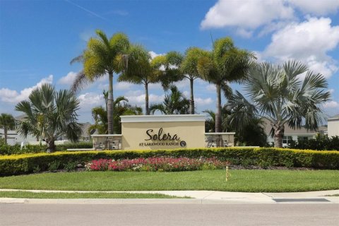 House in Bradenton, Florida 4 bedrooms, 169.83 sq.m. № 2230764 - photo 24
