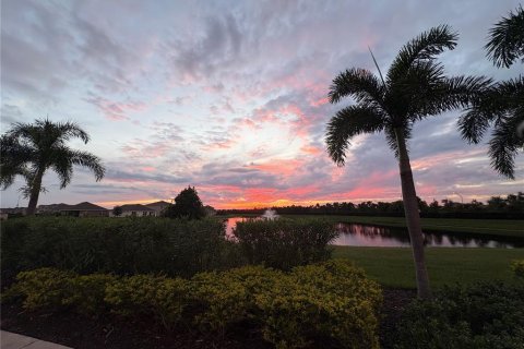 House in Bradenton, Florida 4 bedrooms, 169.83 sq.m. № 2230764 - photo 29