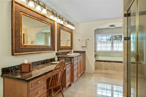 Condominio en venta en Winter Park, Florida, 3 dormitorios, 288.93 m2 № 2354174 - foto 24