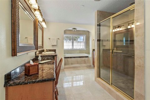 Condominio en venta en Winter Park, Florida, 3 dormitorios, 288.93 m2 № 2354174 - foto 26