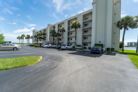 Condo in Jupiter, Florida, 2 bedrooms  № 2185704 - photo 7