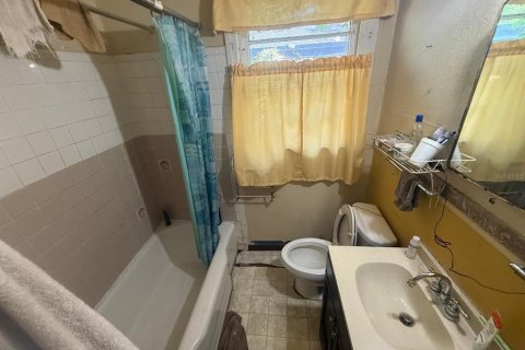 House in Jacksonville, Florida 2 bedrooms, 97.55 sq.m. № 1783167 - photo 6
