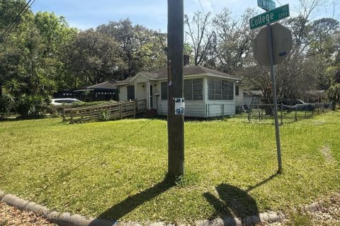 House in Jacksonville, Florida 2 bedrooms, 97.55 sq.m. № 1783167 - photo 8