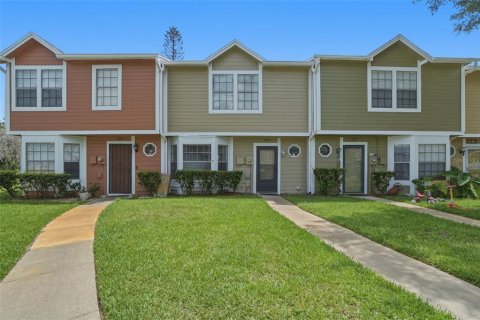 Townhouse in Orlando, Florida 2 bedrooms, 101.45 sq.m. № 2097994