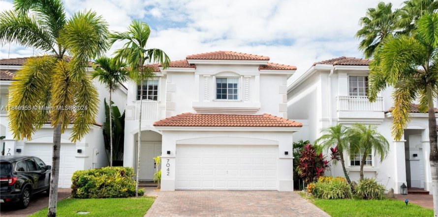 Touwnhouse à Doral, Floride 4 chambres, 195.56 m2 № 1855122