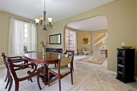 Casa en venta en Apopka, Florida, 5 dormitorios, 351.91 m2 № 1899297 - foto 7