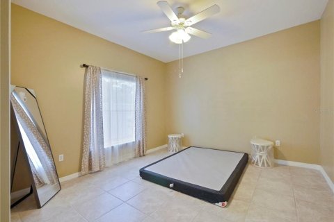 Casa en venta en Apopka, Florida, 5 dormitorios, 351.91 m2 № 1899297 - foto 16