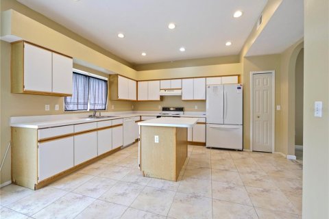 Casa en venta en Apopka, Florida, 5 dormitorios, 351.91 m2 № 1899297 - foto 8