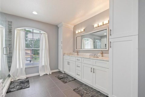 Casa en venta en Apopka, Florida, 5 dormitorios, 351.91 m2 № 1899297 - foto 22