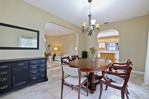 Casa en venta en Apopka, Florida, 5 dormitorios, 351.91 m2 № 1899297 - foto 6