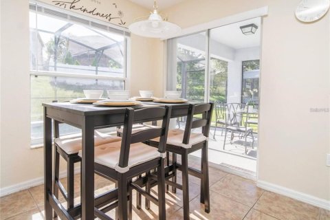 Villa ou maison à louer à Haines City, Floride: 4 chambres, 152.73 m2 № 2116340 - photo 10
