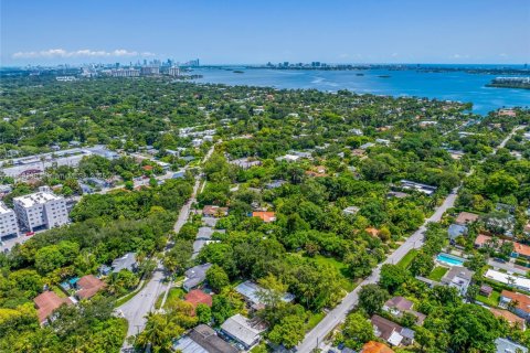 Terrain à vendre à Miami, Floride № 1926362 - photo 11