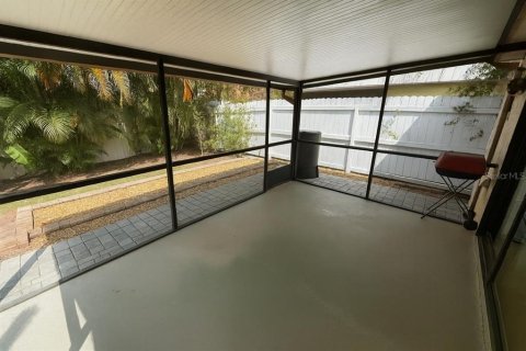 Casa en alquiler en Orlando, Florida, 3 dormitorios, 137.03 m2 № 1903226 - foto 5