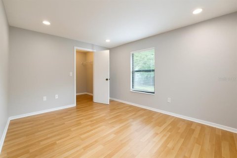 Casa en alquiler en Orlando, Florida, 3 dormitorios, 137.03 m2 № 1903226 - foto 8