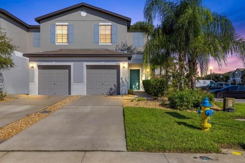 Townhouse in Lutz, Florida 2 bedrooms, 143.16 sq.m. № 2369593