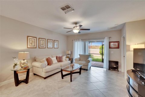House in Wimauma, Florida 2 bedrooms, 131.55 sq.m. № 1593285 - photo 22