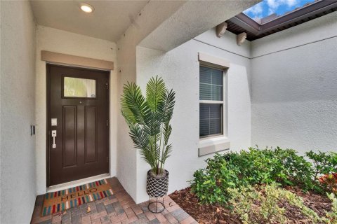 House in Wimauma, Florida 2 bedrooms, 131.55 sq.m. № 1593285 - photo 3