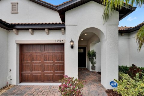 House in Wimauma, Florida 2 bedrooms, 131.55 sq.m. № 1593285 - photo 2