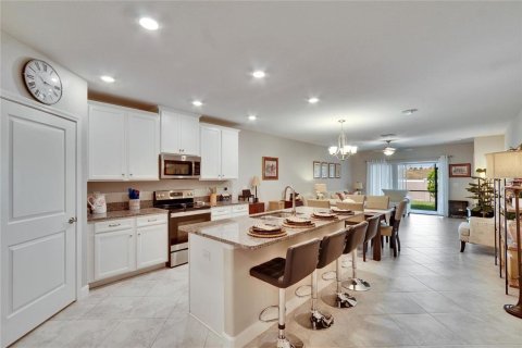 House in Wimauma, Florida 2 bedrooms, 131.55 sq.m. № 1593285 - photo 16