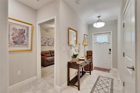 House in Wimauma, Florida 2 bedrooms, 131.55 sq.m. № 1593285 - photo 5