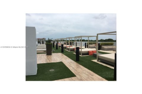 Снять в аренду кондоминиум в Дорал, Флорида 1 спальня, 63.92м2, № 1921381 - фото 9