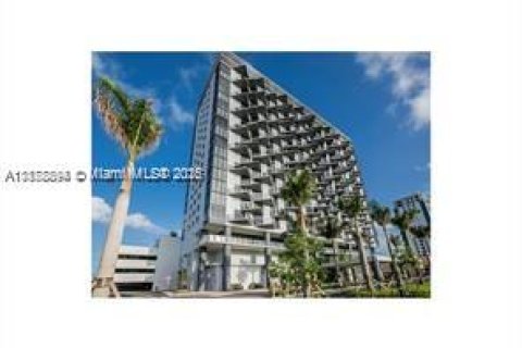 Снять в аренду кондоминиум в Дорал, Флорида 1 спальня, 63.92м2, № 1921381 - фото 1