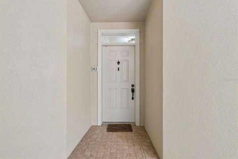 Condominio en venta en Lakewood Ranch, Florida, 3 dormitorios, 163.69 m2 № 2371752 - foto 5